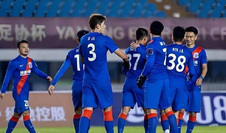 关于芝加哥公牛训练开放日，赛前主帅复盘引欢呼，亚冠在即，数据趋势出现新变化的信息